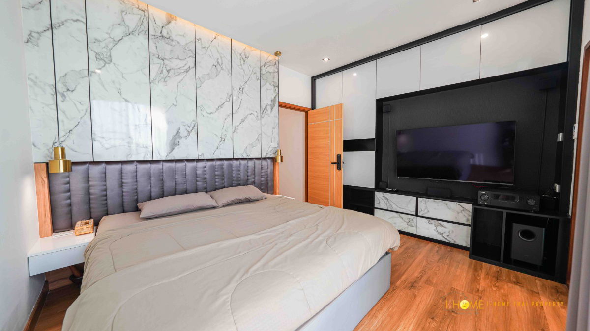 รูป ให้เช่าทาวน์โฮมสามชั้น 4 ห้องนอน 3 ห้องน้ำ  1  ห้องครัว  1  ห้องรับแขก  1  ที่จอดรถ - รูปที่ 25/40