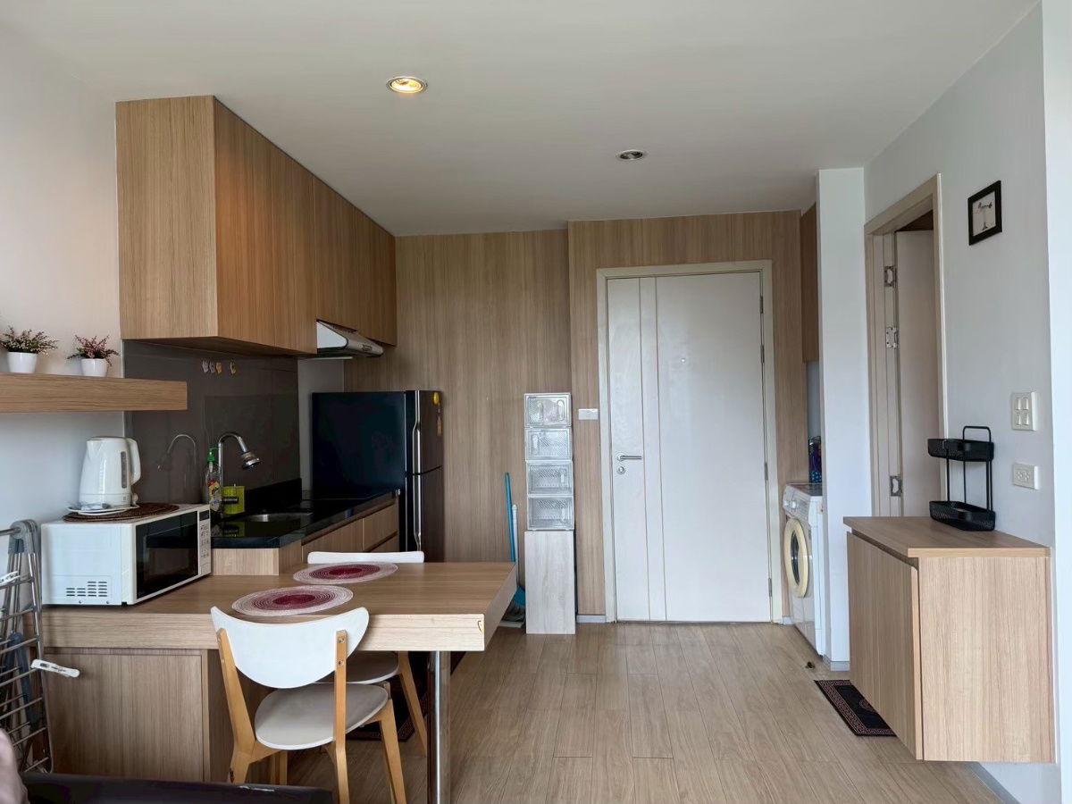 รูป *** ปล่อยเช่า  ไลฟ์ แอท รัชดา - ห้วยขวาง ***  👉🏻👉🏻 30 ตร.ม   1 ห้องนอน 1ชั้น 8 - รูปที่ 5/10