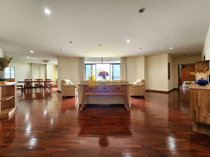 Ruamsuk Condominium | Very Spacious 3 Bedroom For Rent in Phrom Phong - BR10223CD