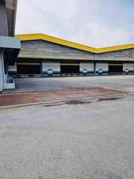 picture Factory for rent Samut Prakan, near Imperial World shopping mall BTS Pu Chao - 2/5