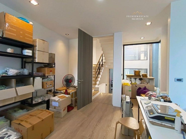 รูป 📍ขายด่วน! โฮมออฟฟิศ/ทาวน์โฮมหรู 3.5 ชั้น ซอยพระรามเก้า 55 ทำเลดีมาก จอดรถสะดวก - รูปที่ 13/24