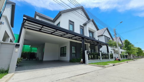 S891 [For Sale] Centro Bangna 💰 Price 16,900,000 baht 📍 BTS Sukhumvit Line