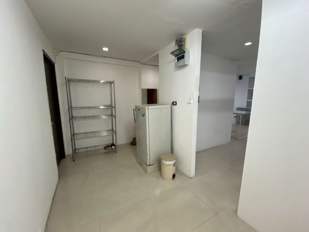 รูป WS4638 [เช่า] โฮมออฟฟิศ 3 ชั้น หลังมุม 💰 ราคาเช่า 65,000 บ./เดือน 🚈  MRT ลาดพร้าว - รูปที่ 13/13