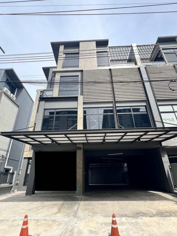 รูป ให้เช่า Home Office 4 ชั้น Standalone Town in Town เหม่งจ๋าย ใกล้พระราม9 ลาดพร้าว เอกมัย - รูปที่ 1/16