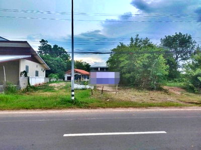 Factory for sale : FOR SALE  WAREHOUSE PROPERTY  3500000 BAHT.