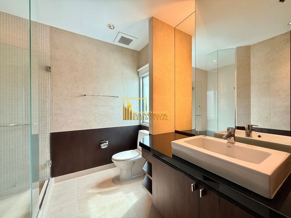 picture Elegant 4 Bedroom Luxury Apartment in Phloenchit - BR0635AP - 24/47