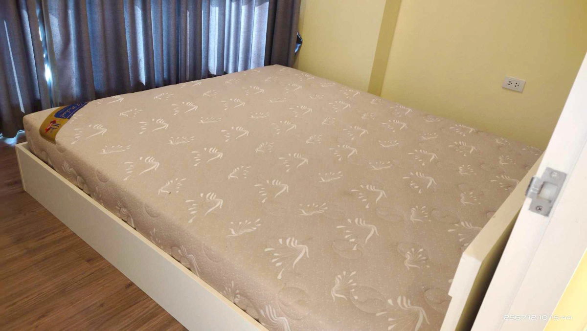 picture ✨ For Sale !!! HallMark Ngamwongwan Condo | Large 70 SQ.M. Unit | Near MRT Ministry of Public Health - 4/7