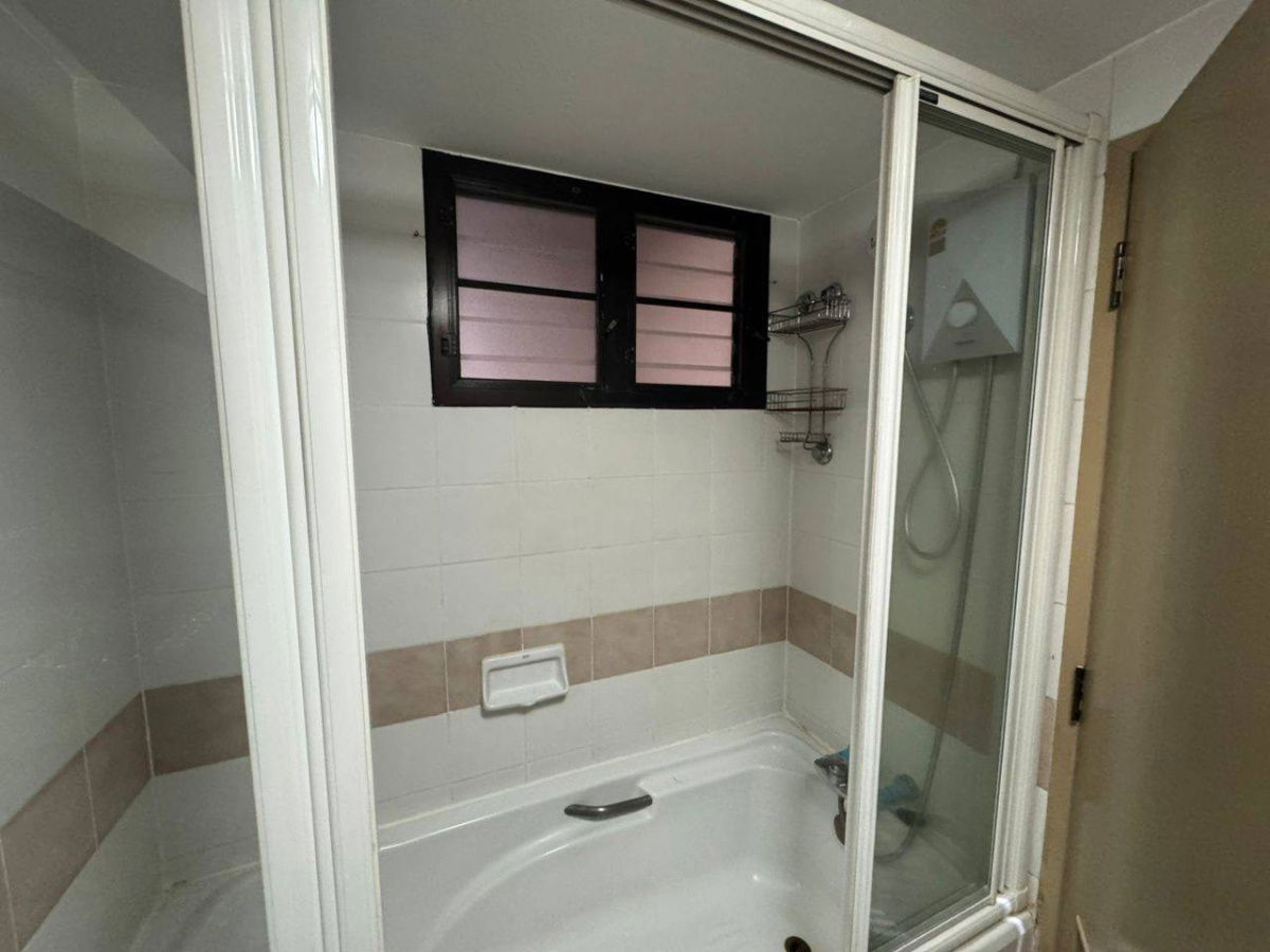 picture Baan Chan Condominium 3bed 2bath 145 sq.m. Fully furnished - 10/10