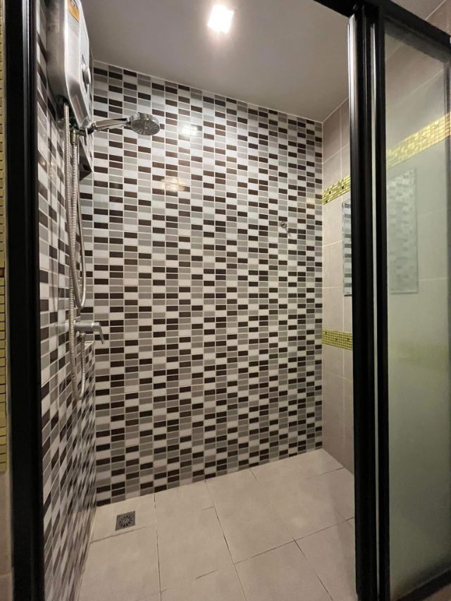 picture Code: KJ9910  for rent The Base Phetkasem 48 🔥🔥 Line ID: @kjcondo (with @)🔥🔥 - 12/20