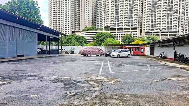 picture Warehouse for rent 102 sq m. BRT Wat Pariwas 1 km. Can work at the warehouse. Bang Chak Hospital 3 - 5/8