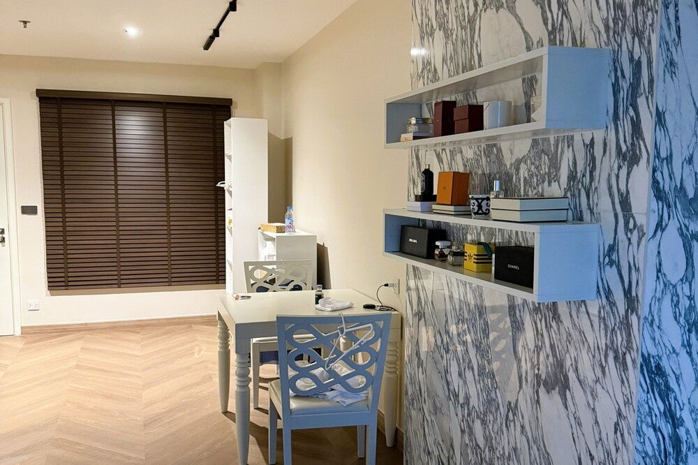 picture ðĨFor Rent Spacious- Newly Renovated C20251100039...The Crest Phaholyothin 11ðĨ 1 Bedroom 46.69 Sq.M. Ready To Move In - 3/5