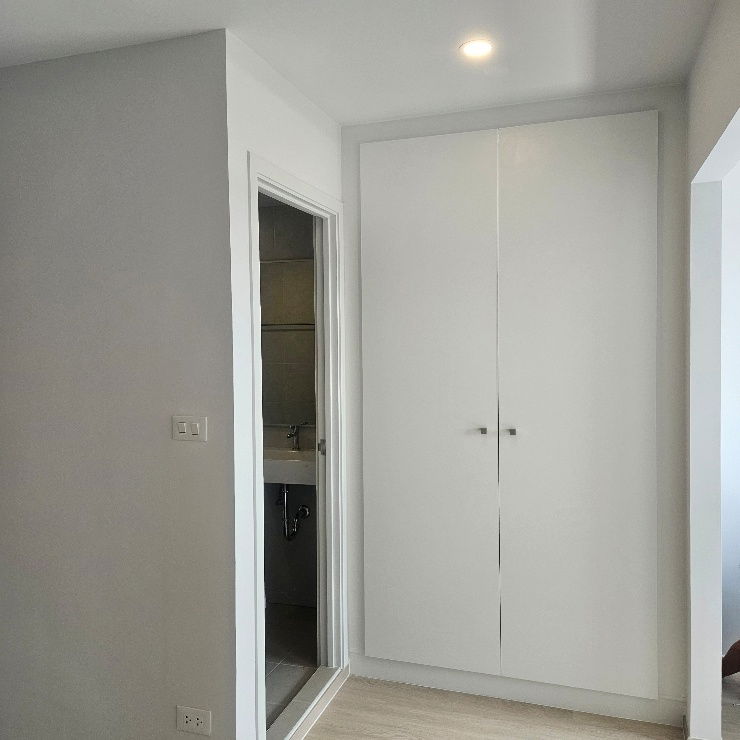 รูป ให่เช่าคอนโดใหม่ เอิร์น (นิคมอมตะ) - รูปที่ 4/9