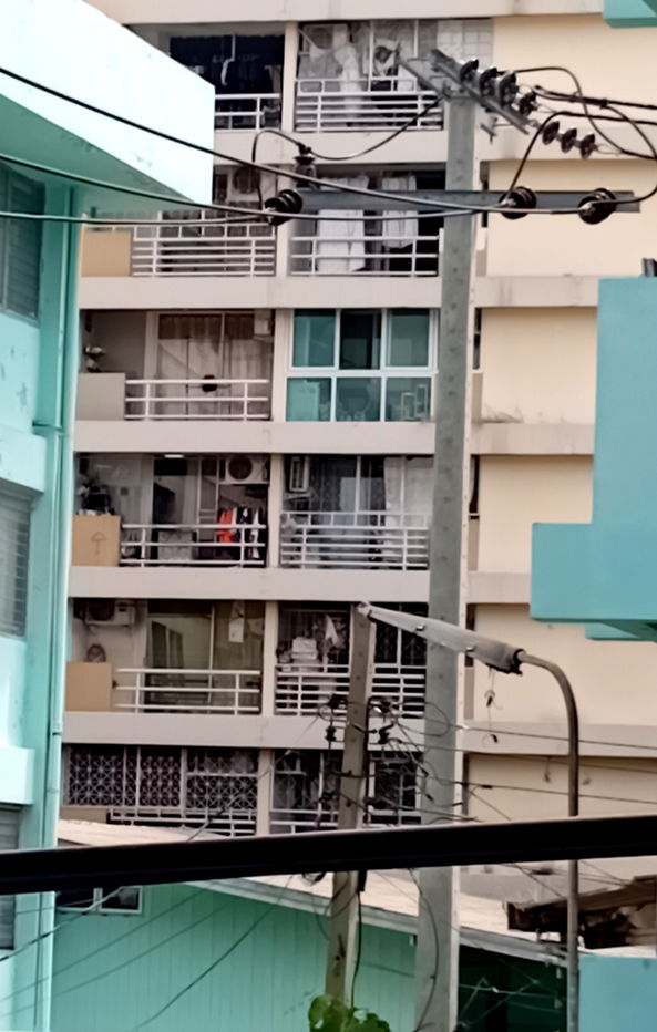 รูป ให้เช่าห้องพักหรูที่ลิพวิ่งเพลสคอนโด ปากซอยลาดพร้าว 140 ติดเซเว่น ใกล้สถานีรถไฟฟ้าบางกะปิ ด่วนๆ - รูปที่ 23/35