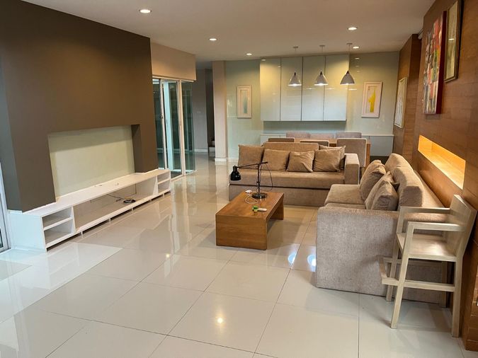 House for Rent with Swimming Pool at Nirvana Icon, Rama 9 Outer Ring Road