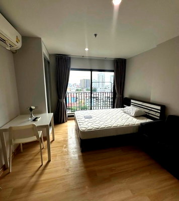 Condos for rent : For rent: The Parkland Charan-Pinklao, beautiful, cheap, fully furnished, near MRT Bang Yi Khan. Interested? Add me on Line: 841qqlnr