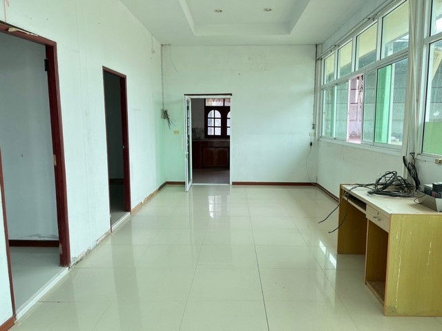 picture FOR SALE  WAREHOUSE PROPERTY  3500000 BAHT. - 6/8