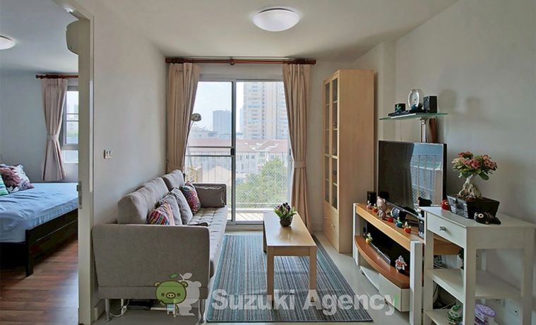 Shock price for rent The Clover thonglor ห้องแต่งสวยมาก รีบด่วน🔥🔥🔥