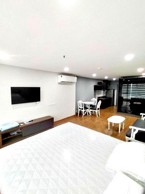 คอนโดให้เช่า : 🐲แอดไลน์ได้เลยครับ🐲✨✨🛋️🛌สุขุมวิท สวีท