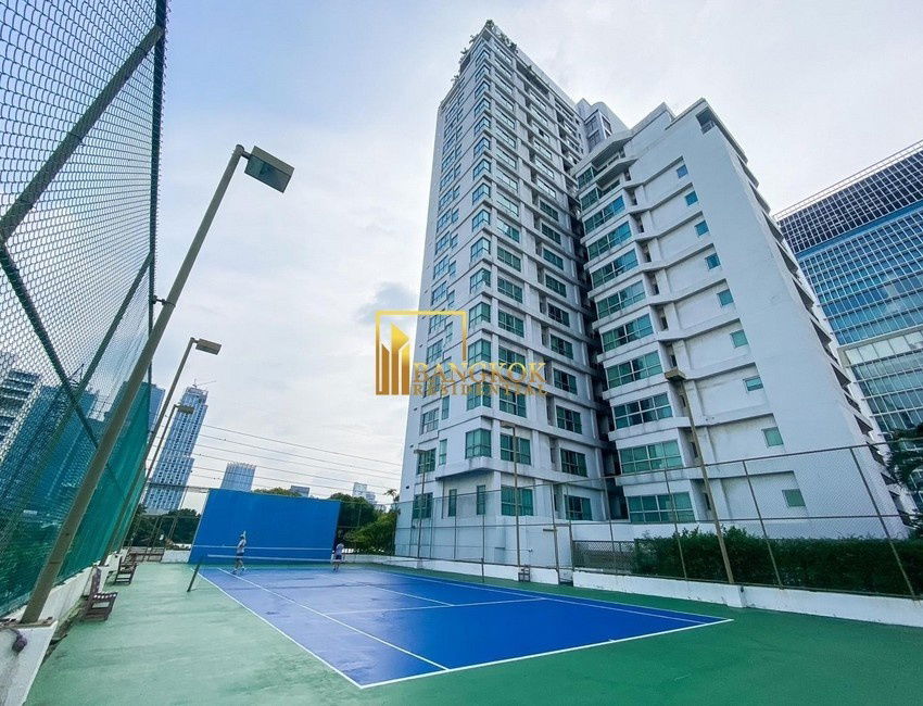 picture Elegant 4 Bedroom Luxury Apartment in Phloenchit - BR0635AP - 39/47