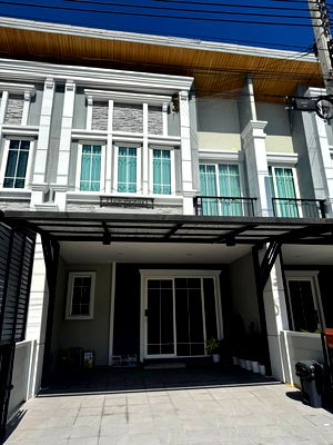 ทาวน์โฮม วิทยาลัยอาชีวศึกษาธนบุรี : 🏠 ขายบ้าน : Golden Town Sathorn (โกลเด้น ทาวน์ สาทร)   รหัสทรัพย์ | 📌 LNP-H669 