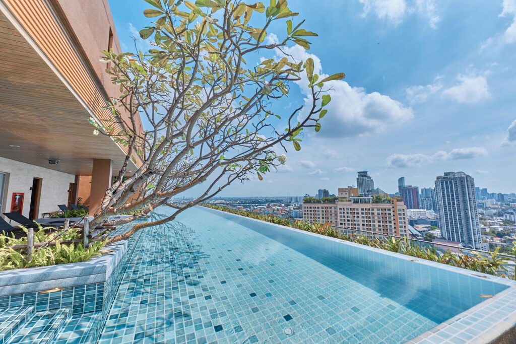 picture BTS Ekkamai 150 m. Price 35,000 Baht Condo The Lofts Ekkamai ( Rental ) - 11/12