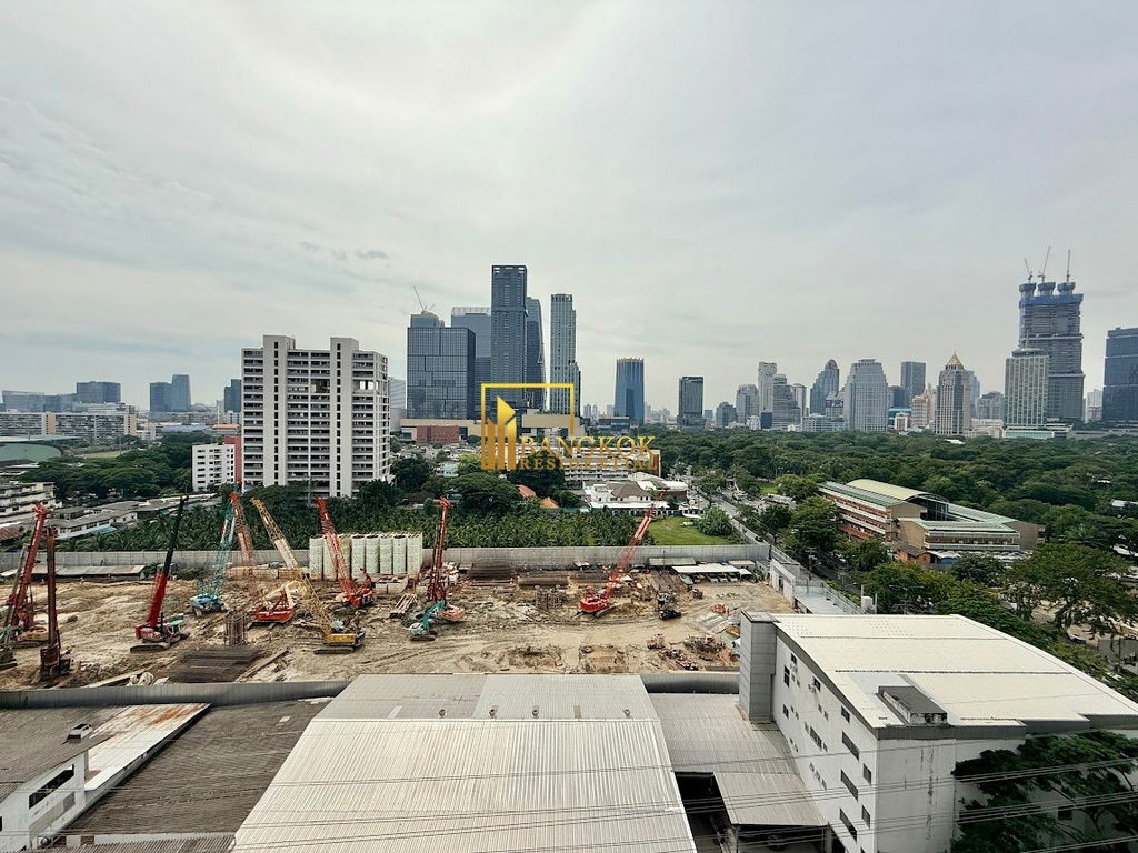 picture Elegant 4 Bedroom Luxury Apartment in Phloenchit - BR0635AP - 8/47