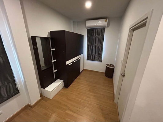 picture FOR RENT PRUKPIMAN THE GRAND PRIVATE RANGSIT - KHLONG 2 / 4 bedrooms 3 bathrooms / 50 Sqw. 180 Sqm. **32,000** CLOSE TO FUTURE PARK RANGSIT - 7/12