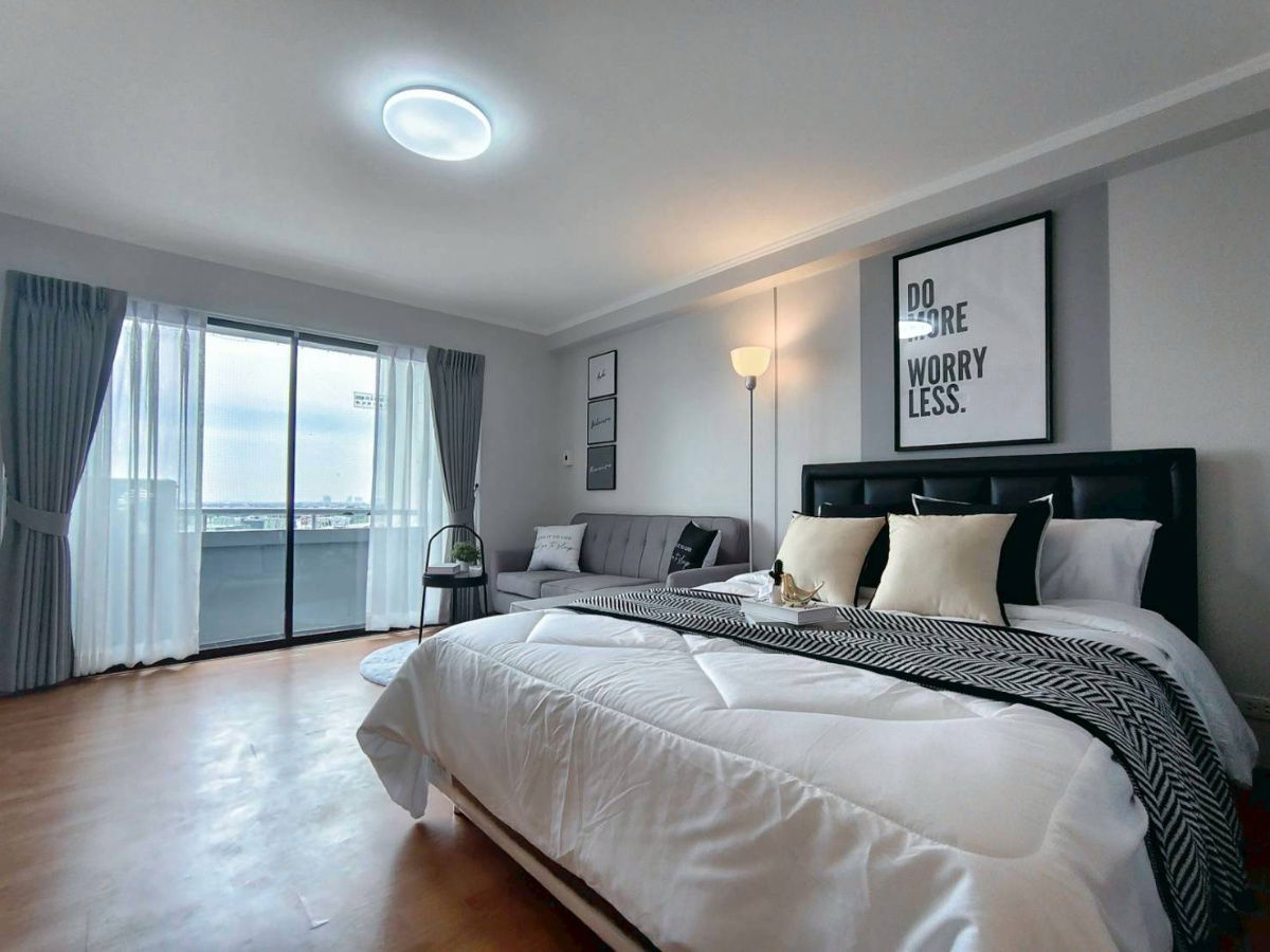 picture Condo For Sale Regent Srinakarin Tower - 1/9