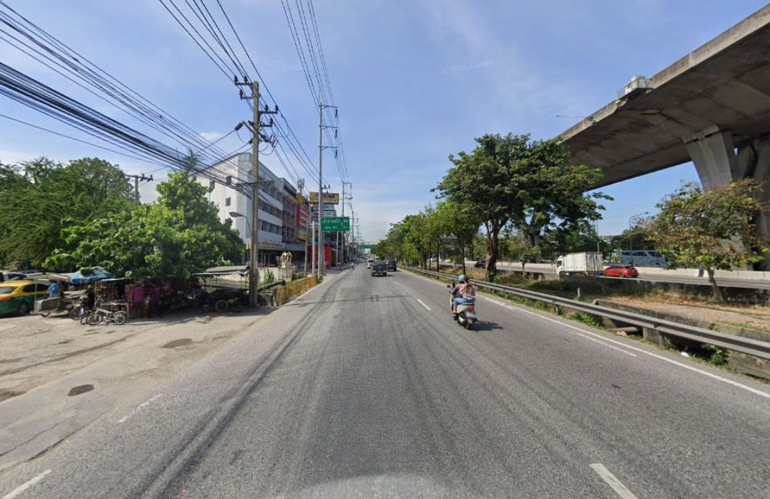 รูป ขายที่ดินพร้อมบ้าน ถนนบางนาตราดติดไบเทคบางนา - รูปที่ 1/4