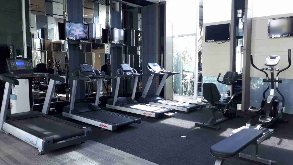 picture Condo for rent, 0 meters from MRT Ratchadaphisek, RHYTHM Ratchada, larger room, 46 sq m., near Rama 9, just 8 minutes. - 14/15