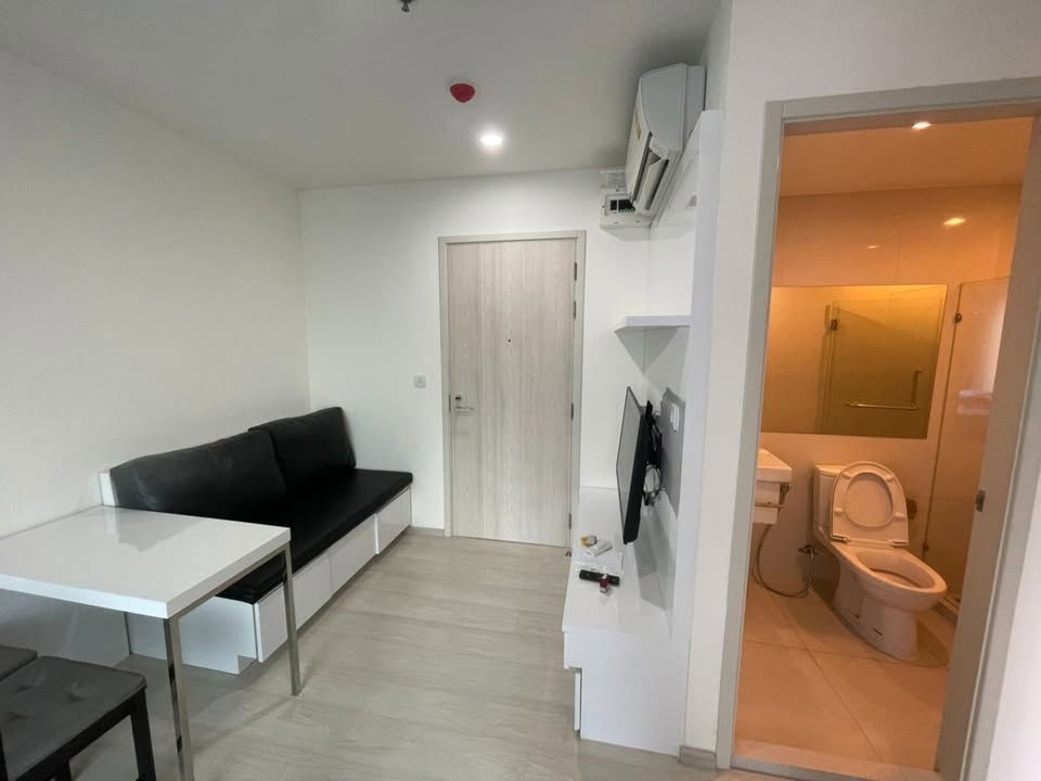 picture RS3676 For Rent – Life Asoke near MRT Phetchaburi   - 1/9