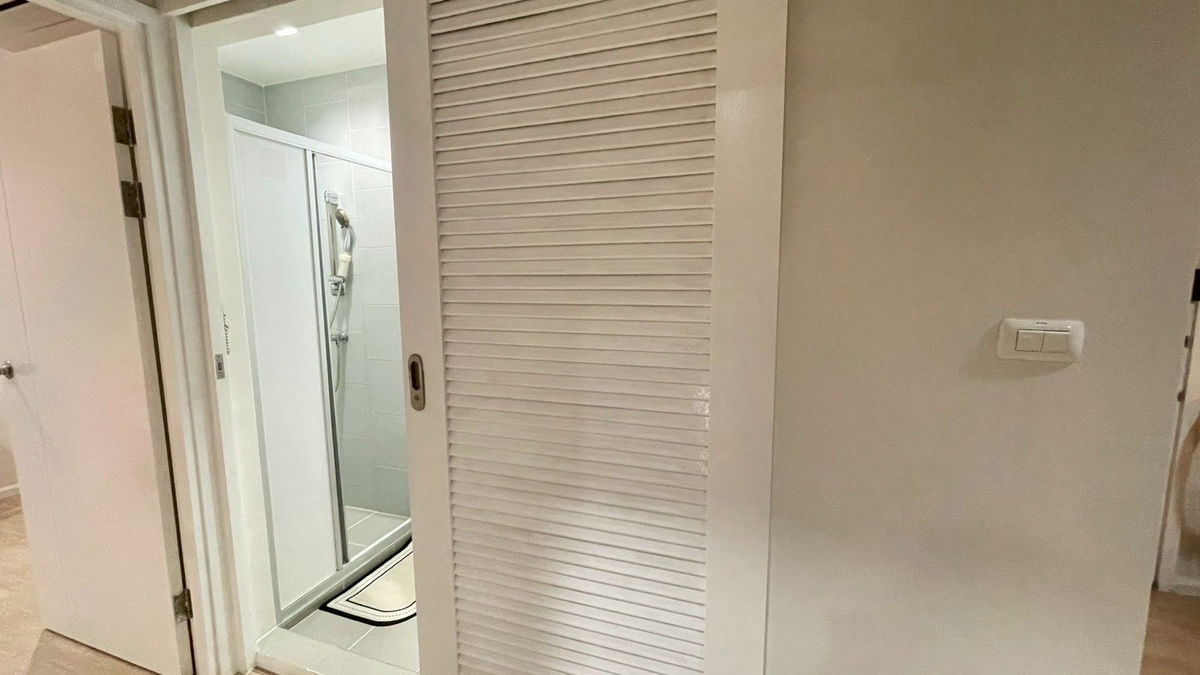 picture For Rent: Escent Festival, a condo that comes with all the conveniences of travel, next to Central Festival. - 12/15