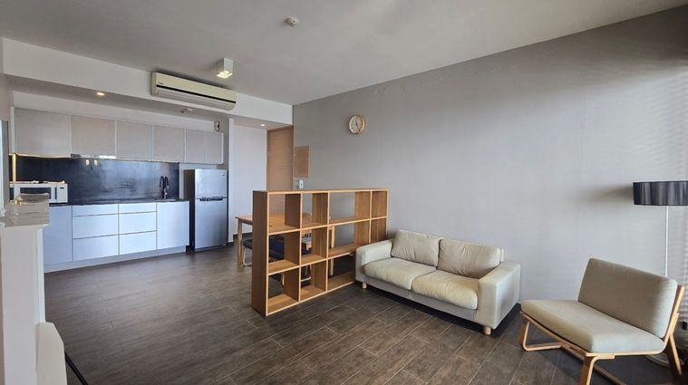 คอนโดให้เช่า เดอะ ล็อฟท์ เอกมัย (CR03309)