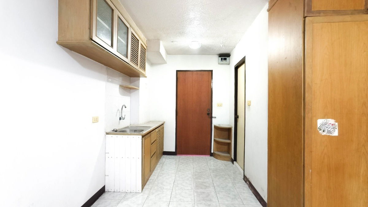 picture Sale condo for under a million, Thongpracha condo town 3,near skytrain - 16/22