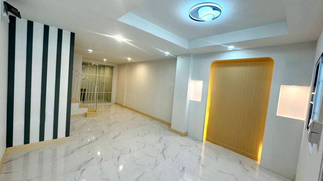 รูป ฟรีโอน! ทาวน์เฮ้าส์ 2 ชั้น ฉัตรณรงค์วิลล่า 3 ลำลูกกา | ใกล้ BTS คูคต | ตกแต่งใหม่! | 1.89 ลบ. - รูปที่ 7/18