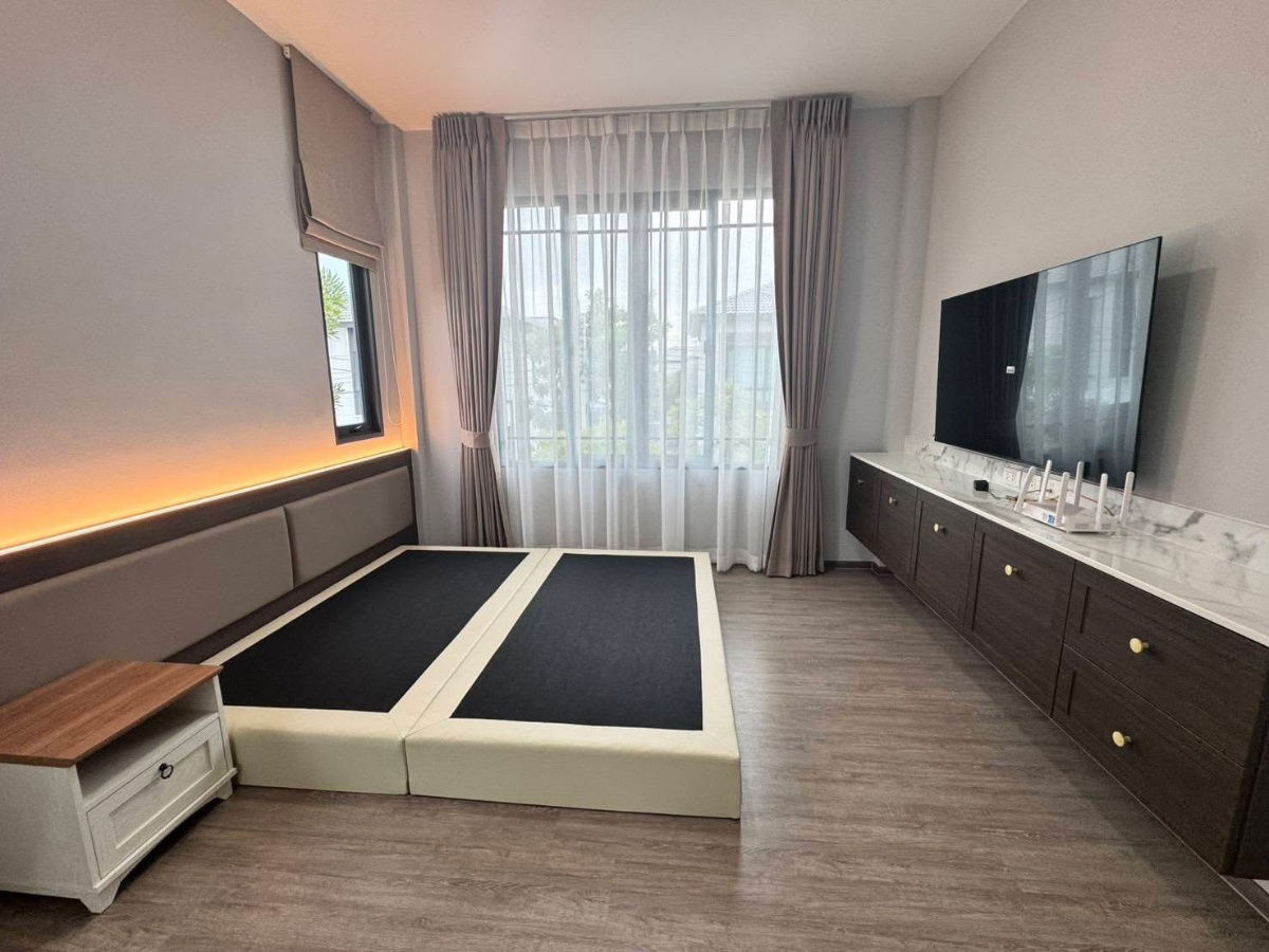 รูป 🏡 บ้านเดี่ยวหรู พร้อมเข้าอยู่ | Grande Pleno สุขุมวิท–บางนา 3 ห้องนอน 4 ห้องน้ำ บ้านใหม่ตกแต่งสไตล์ Classic Luxury - รูปที่ 11/17