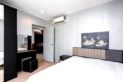 Condos for sale : Ideo Wutthakat【𝐒𝐄𝐋𝐋 & 𝐑𝐄𝐍𝐓】🔥Luxury condo with premium furniture, simple yet elegant🔥 Contact Line ID: @hacondo