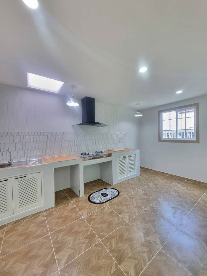 รูป ขายบ้าน ปิยวรารมย์ 1 ถนนบางกรวย–ไทรน้อย ทาวน์เฮาส์ 2 ชั้น หลังมุม ตกแต่งใหม่พร้อมอยู่ หลังบ้านไม่ติดใคร ราคาขายเพียง 2,890,000 บาท ฟรีโอน  - รูปที่ 8/20