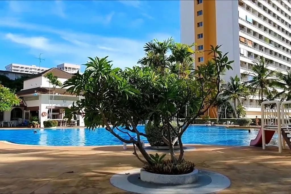 picture For Sale Pattaya condo View Talay 1 - Studio Accept Foreigner Quota (Good Price) - 2/14