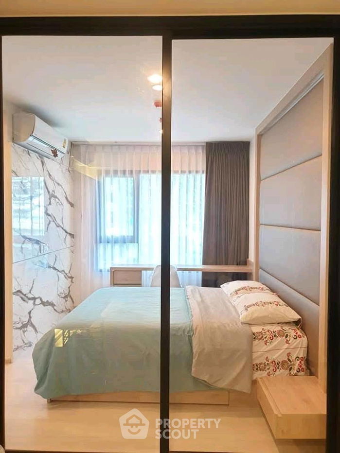picture 1-BR Condo at Life Asoke near ARL Makkasan (ID 2450555) - 1/5