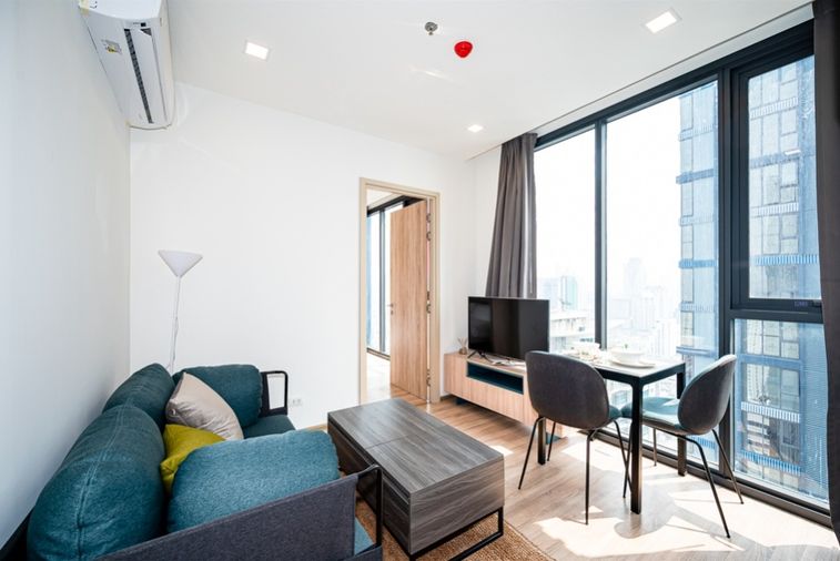 Condo for Rent XT Phayathai (CR03313)