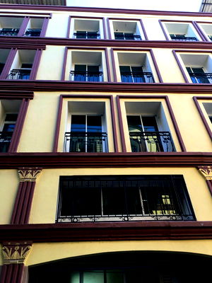 Shophouses for rent Sukhumvit Road : 🌈⚡HSP0054⚡🌈 4.5-Storey Parish Commercial Building for Rent — Register Your Business Here! 📍 Only 40 meters from Si La Salle Train Station