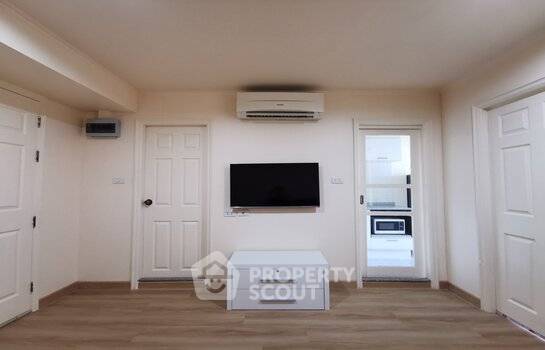picture 1-BR Condo at Lumpini Ville Sukhumvit 77 near BTS On Nut (ID 2449718) - 2/11