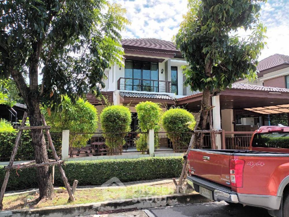 picture 3-BR House at Lake View Park Bangna in Dokmai (ID 1460813) - 2/12