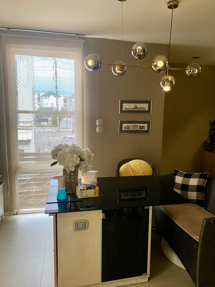 รูป ให้เช่าโฮมออฟฟิศ 3 ชั้น หลังมุม พร้อมเข้าใช้งานได้ทันที | ทาวน์อินทาวน์ เลียบด่วนเอกมัย–รามอินทรา - รูปที่ 14/16