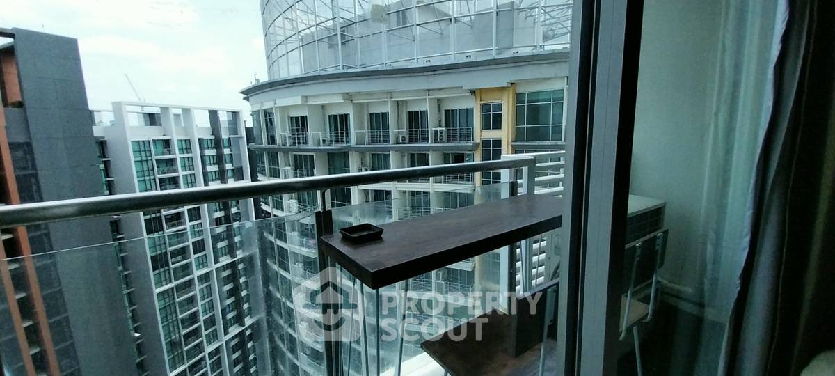 picture 1-BR Condo at Sky Walk Residences near BTS Phra Khanong (ID 2448793) - 6/7