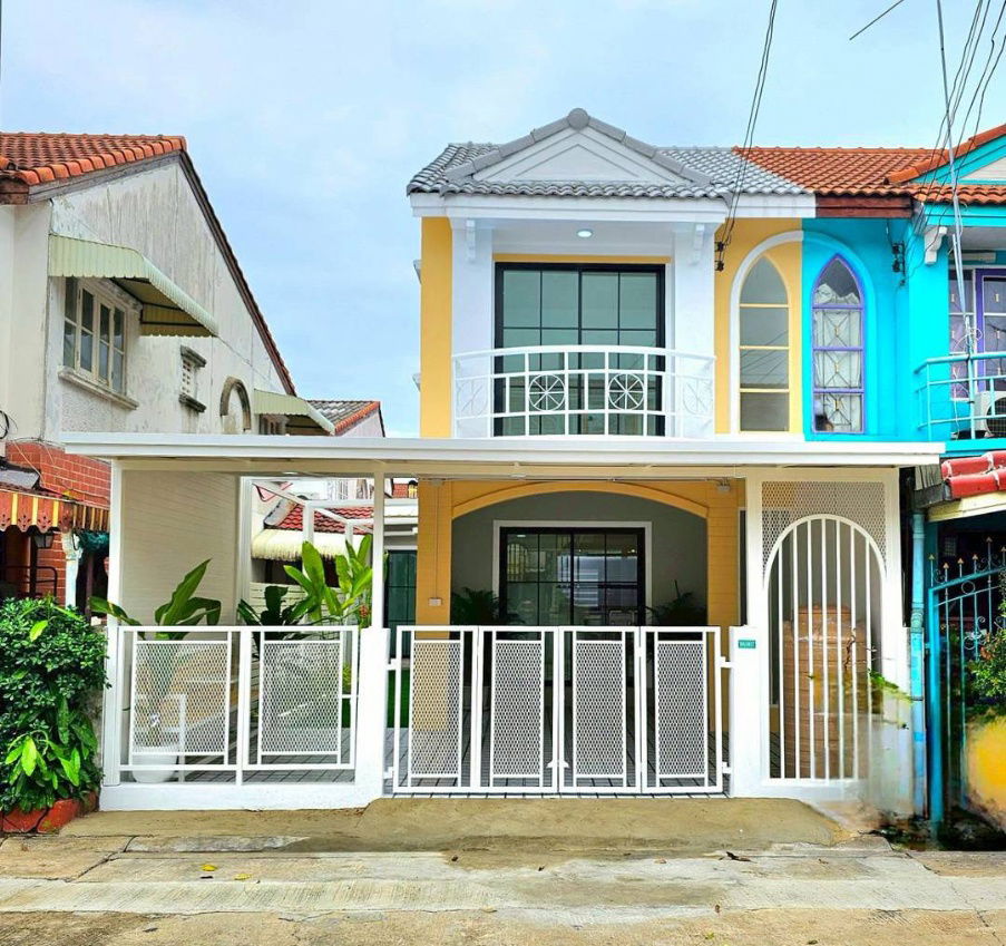 รูป ขายทาวน์เฮ้าส์ 2 ชั้น หลังมุม สิรารมย์ บ้านกล้วย-ไทรน้อย บ้านรีโนเวทใหม่ พร้อมอยู่ ราคาพิเศษเพียง 2.19 ล้านบาท ฟรีโอน - รูปที่ 2/20