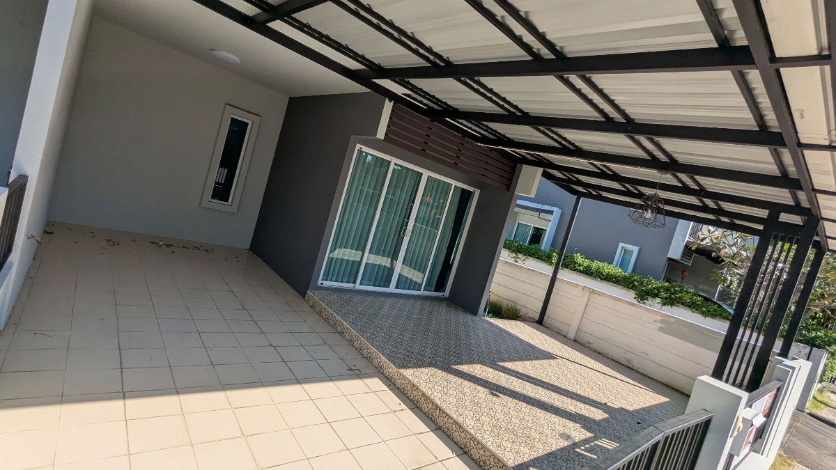 รูป ขายบ้านทาวน์โฮม 2 ชั้น 32 ตารางวา หลังริม มีพื้นที่ด้านข้างบ้าน - รูปที่ 7/32