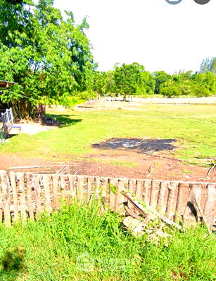 Land for sale Prachaubkirikhan : 14,340 m² Land for Sale in Thap Tai (ID 2450163)