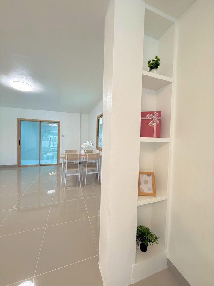 รูป ทาวน์เฮ้าส์ 2 ชั้น บัวทอง 4 หลังมุม | 33 ตร.วา | ถนนเมน ต่อเติมจัดเต็ม | 2.79 ลบ. ฟรีโอน!  - รูปที่ 12/20